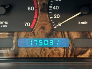 Image 8/21 of Jaguar XJ 6 4.0 Sovereign (1995)