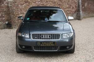 Image 9/50 de Audi S4 (2004)