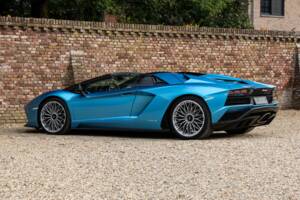 Image 45/50 of Lamborghini Aventador S (2018)