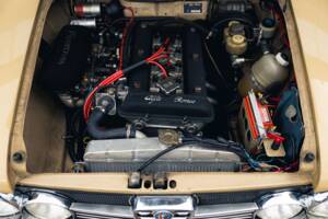 Image 17/18 of Alfa Romeo Giulia 1300 Super (1971)