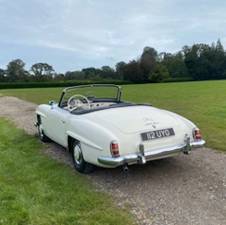 Image 9/23 de Mercedes-Benz 190 SL (1961)