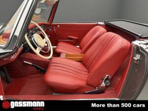 Afbeelding 12/15 van Mercedes-Benz 230 SL (1963)