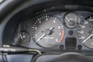 Image 20/50 of Mazda MX-5 1.6 (1997)