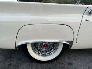 Image 12/18 of Ford Thunderbird (1957)