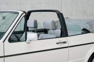 Image 7/50 of Volkswagen Golf Mk I Convertible 1.8 (1989)