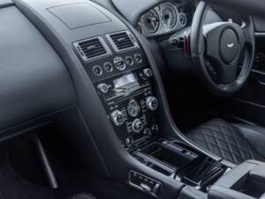 Afbeelding 5/69 van Aston Martin DBS (2012)