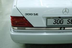 Bild 12/50 von Mercedes-Benz 300 SE (1992)