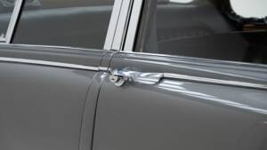 Afbeelding 13/15 van Daimler 2,5 Liter V8 (1965)