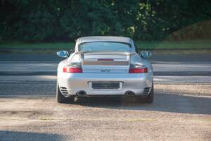 Bild 10/37 von Porsche 911 GT2 (2003)