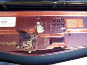 Afbeelding 34/36 van Mercedes-Benz 560 SL (1986)