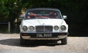 Image 6/20 de Jaguar XJ 6 L 4.2 (1978)