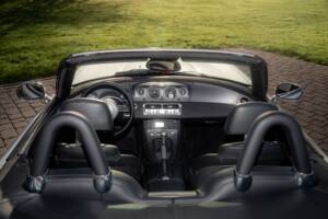 Image 58/84 of BMW Z8 (2001)