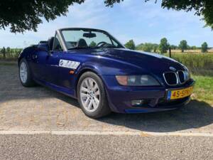 Imagen 2/8 de BMW Z3 1.8 (1996)