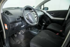 Bild 11/50 von Toyota Yaris 1.33 VVT-i (2011)