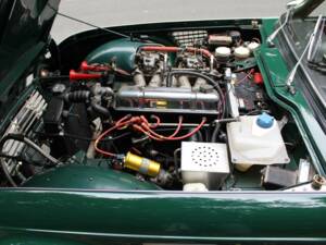 Image 16/18 of Triumph TR 4 (1962)