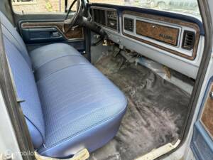 Image 28/31 of Ford F-250 (1978)