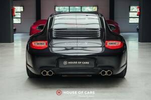 Image 8/23 of Porsche 911 Carrera S (2010)