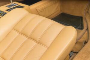 Bild 26/43 von Ferrari 328 GTS (1985)