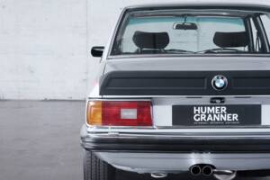 Bild 33/50 von BMW M 535i (1979)