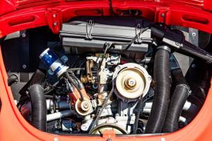 Image 18/41 de Volkswagen Coccinelle 1303 LS (1975)