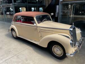Image 3/36 de Mercedes-Benz 220 Cabriolet B (1952)