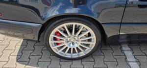 Image 54/100 of Mercedes-Benz SL 500 (1999)