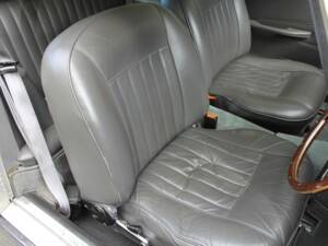 Image 10/19 of Aston Martin DB 4 (1961)