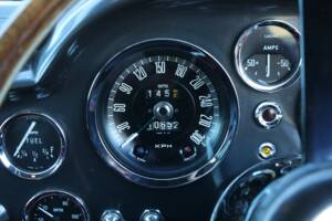 Bild 36/50 von Aston Martin DB 6 (1968)