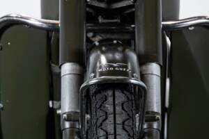 Image 35/50 of Moto Guzzi DUMMY (1976)