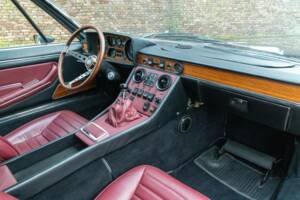 Afbeelding 40/50 van Lamborghini Espada 400 GT (1973)