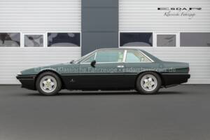 Image 3/42 de Ferrari 412 (1986)