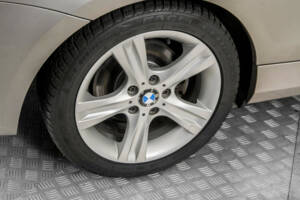 Image 34/50 of BMW 125i (2008)