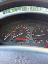 Immagine 6/6 di BMW 325i (1994)