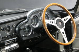 Bild 14/18 von Aston Martin DB 4 Vantage (1963)