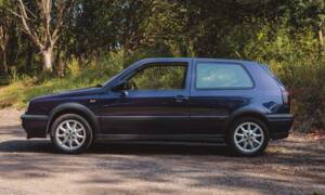 Image 2/39 of Volkswagen Golf IV 1.8T GTI (1998)