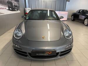 Imagen 6/17 de Porsche 911 Carrera 4S (2005)