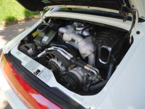 Image 32/42 of Porsche 911 Carrera (1900)