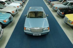 Bild 3/50 von Mercedes-Benz 420 SE (1988)