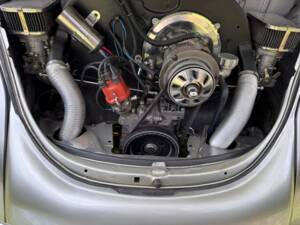 Image 12/17 of Volkswagen Beetle 1303 (1975)