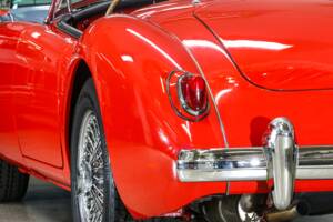 Image 7/24 of MG MGA 1500 (1959)