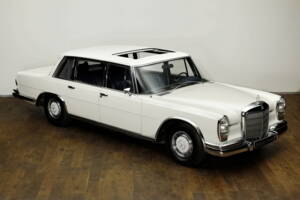 Image 23/24 of Mercedes-Benz 600 (1971)