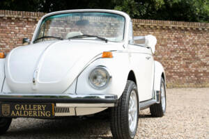 Image 49/50 of Volkswagen Käfer 1303 &quot;Champagne Edition&quot; (1977)