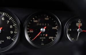 Image 21/26 of Porsche 911 2.2 S (1971)