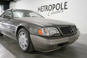 Imagen 2/21 de Mercedes-Benz SL 500 (1994)