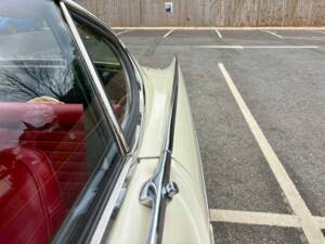 Bild 23/46 von Volvo 1800 S (1967)