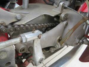 Imagen 30/45 de Moto Morini 175 GT (1958)