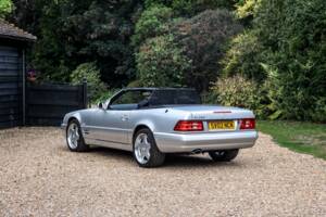 Image 13/43 of Mercedes-Benz SL 280 (2002)