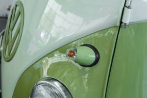 Image 42/47 of Volkswagen T1 minibus (1961)