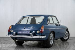 Bild 46/50 von MG MGC GT (1969)