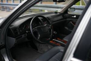 Bild 2/8 von Honda Legend 3.2i (1993)